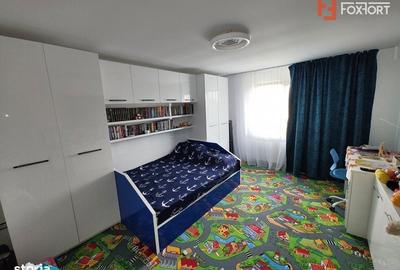 Casă cu 4 camere cu Garaj în Giarmata - 8