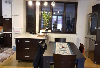 Apartament cu 2 camere decomandat în Băneasa - 2