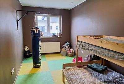 Apartament trei camer, decomandat, parcare proprie, Brasov Apartament trei camer, decomandat, parcare proprie, Brasov - 6