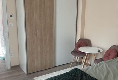 Garsonieră decomandată în Central - 1