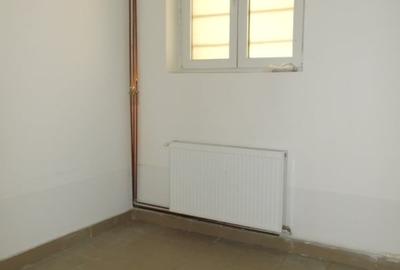 Cotroceni, Eroilor, 4 camere, demisol inalt,  decomandat, imobil mic, birouri - 7