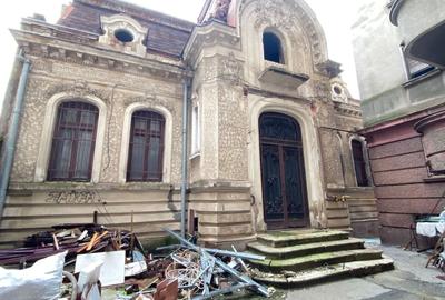 De Vanzare Vila Interbelica, 8-10 Camere, Romana - Zodiac - 28