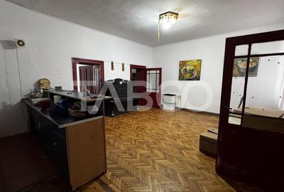 Apartament cu geamuri catre parc 4 camere 2 bai 109 mp Centrul Istoric - 10