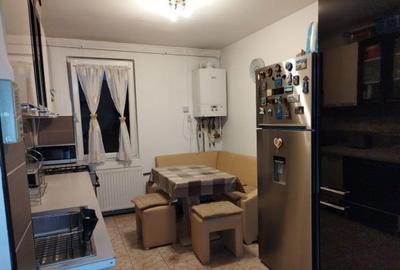 Apartament 4 camere ( Vedere mixta )-Tractorul - 6