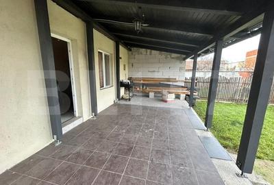 Casa de vanzare  , 258.00 utili + 418 teren, zona Closca - 11