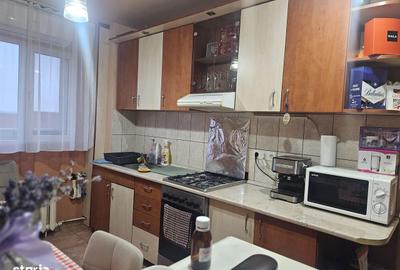 Apartament cu 2 camere decomandat în Nufărul - 12