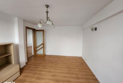 Apartament cu 3 camere decomandat în Nazărioaia - 4