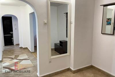 Apartament cu 3 camere decomandat în Tudor - 2