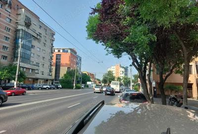 Garsonieră decomandată în Central - 12
