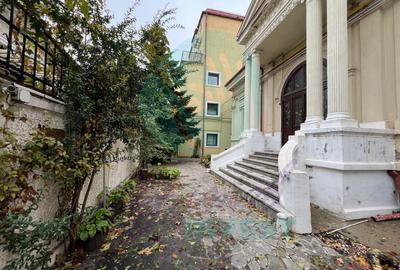 Apartament cu 3 camere semidecomandat în Parcul Carol - 10