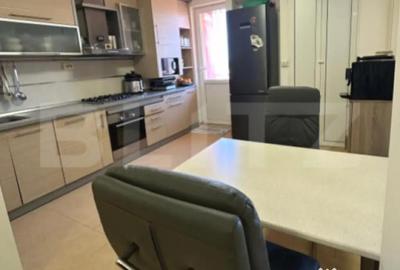 Apartament cu 3 camere decomandat, mobilat în 7 Noiembrie - 12