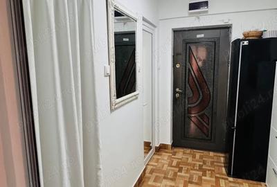 Se vinde Garsoniera in Tiglina 1, blA3, et 2! - 3