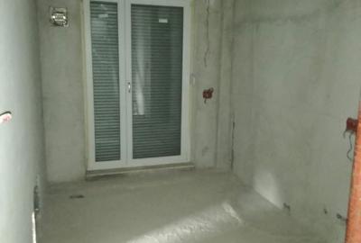 Casă cu 4 camere în Livada - 2