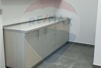 Spațiu comercial, de 300 mp, în Sala Palatului - 7