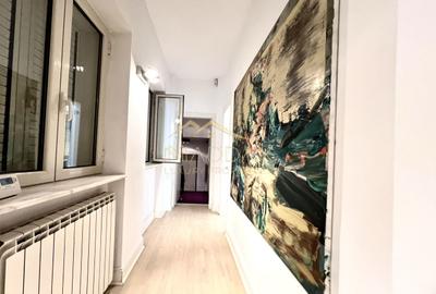 Apartament cu 6 camere decomandat, mobilat în Capitale - 12