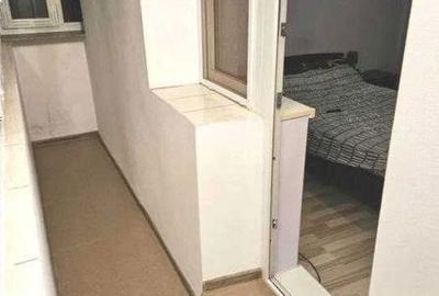 Apartament cu 2 camere decomandat în Crângași