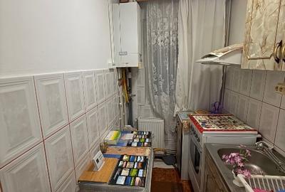 Persoana fizica vand apartament 2 camere decomandat,41,5 mp in Zona Soarelui - 5