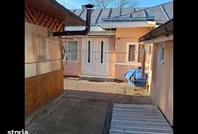 Casă cu 3 camere cu Teren 280 Mp în CFR - 14