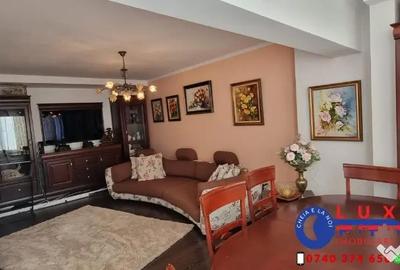 Apartament cu 3 camere decomandat în Central - 11