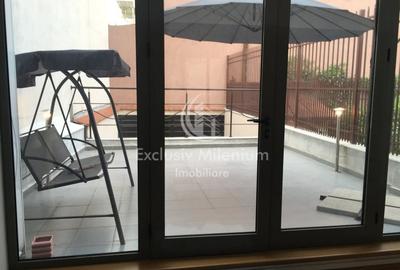 Birou, de 82 mp, în Unirii - 8