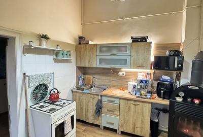 Apartament cu 4 camere semidecomandat în Central - 14