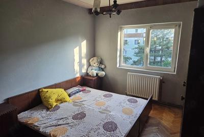 Apartament cu 4 camere decomandat în Dâmbovița - 7