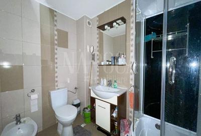 Apartament cu 4 camere semidecomandat în Florești - 2