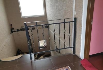 Vila 8 Camere si Curte  Spatiu Ideal pentru Familie Mare sau Investitie - 31