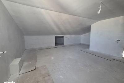 Casă cu 4 camere în Ghencea - 12