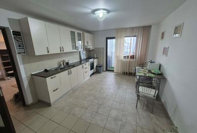 Apartament cu 2 camere semidecomandat în Moșilor - 3