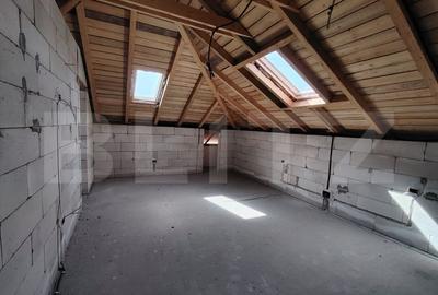 Casa P + M Craiova, zona Tancodrom, la rosu - 7