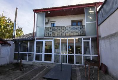 Casă cu 3 camere cu Teren 290 Mp în Plantelor - 10