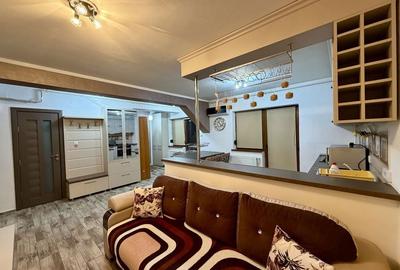 Apartament cu 3 camere decomandat în Gherăiești - 2