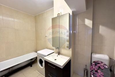 Apartament cu 3 camere de vanzare - 9