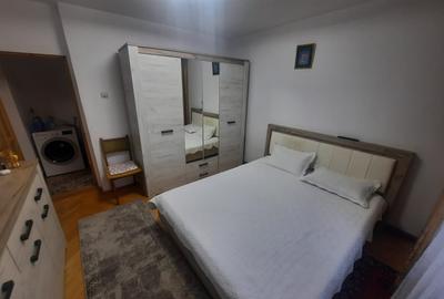 Apartament cu 3 camere decomandat, etaj 2/4, zona Cug - 12