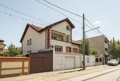 Vila 1 Mai- Chibrit-pentru doua familii - 7