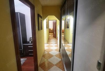 Apartament cu 2 camere decomandat în Sebastian - 2