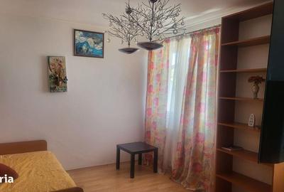 Casă cu 5 camere cu Canalizare în Tei - 2