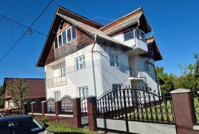 Casă individuală cu 6 camere cu Canalizare în Ocna Șugatag - 1