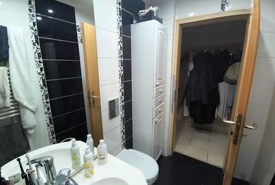 Apartament cu 4 camere decomandat, mobilat în Nord-Est - 17