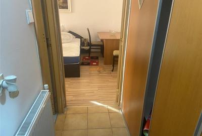 Garsoniera , zona B-dul Independentei , et 2 , 32 mp , decom - 2