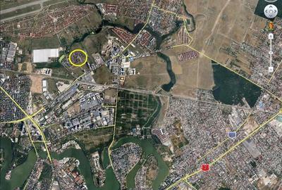 Teren de 7000 mp, în Nord