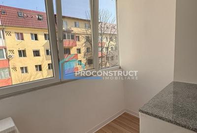 Apartament cu 3 camere semidecomandat în Girocului - 2