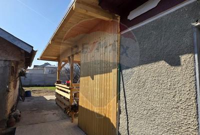 Casă cu 3 camere în Dărmănești - 3