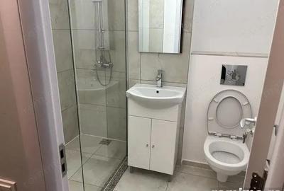 Garsonieră decomandată în Central - 2