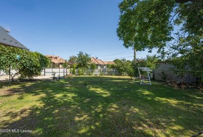 Casă cu 4 camere cu Teren 835 Mp în Central