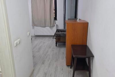 Garsonieră decomandată în Roșu - 6
