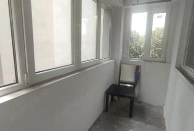 Apartament 2 camere de vanzare zona Ozana.