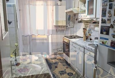Apartament cu 3 camere decomandat în Cantacuzino - 12