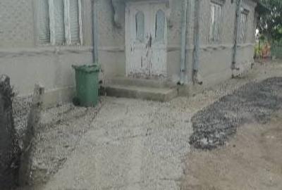 Casă cu 3 camere cu Teren 1000 Mp în Odobești - 4